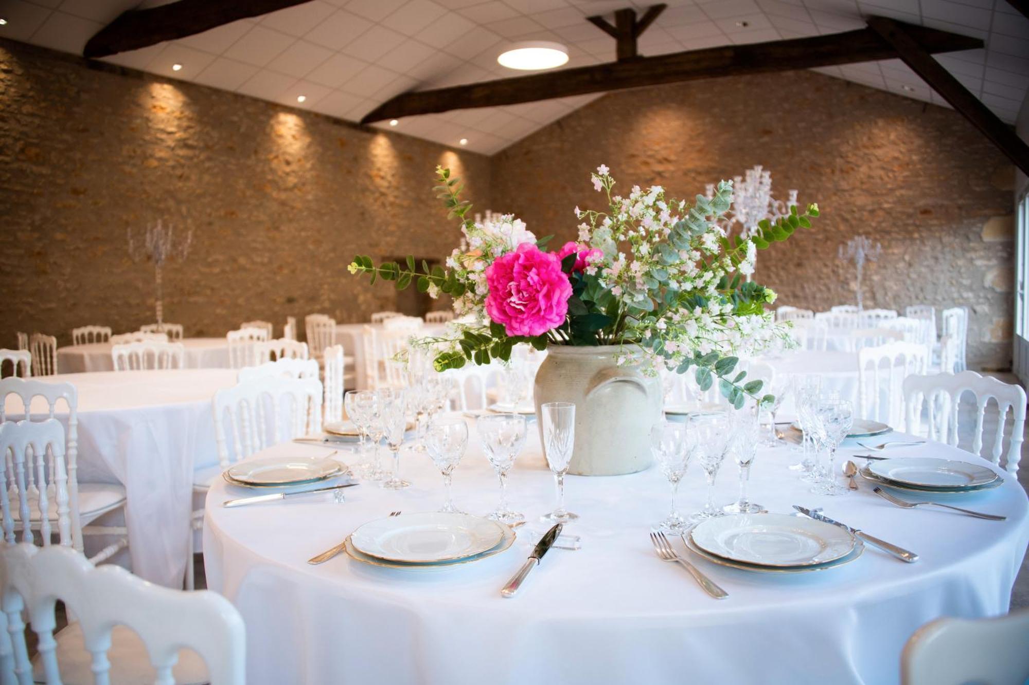 Domaine De La Briouse Bed and Breakfast Sanxay Εξωτερικό φωτογραφία