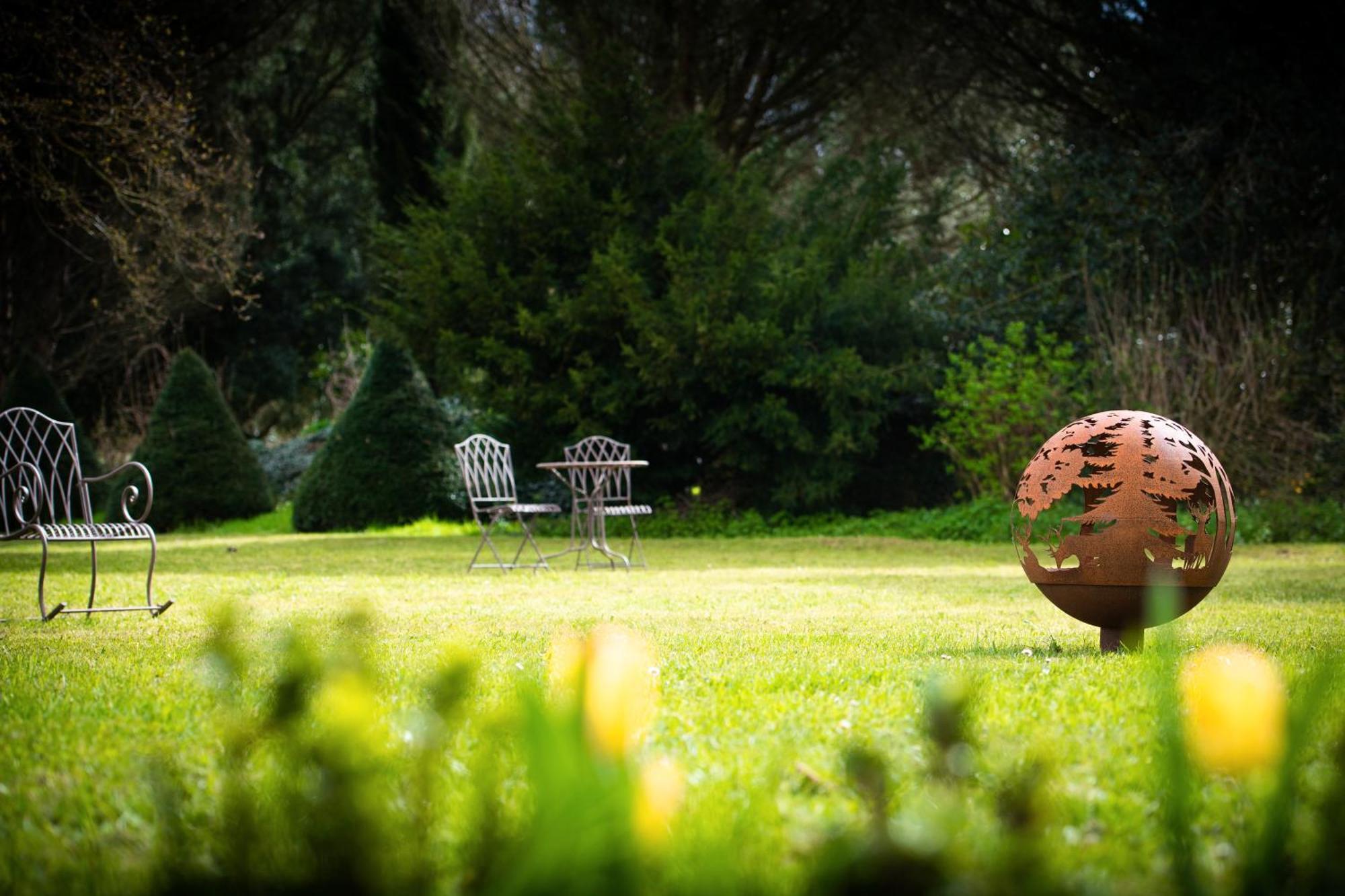 Domaine De La Briouse Bed and Breakfast Sanxay Εξωτερικό φωτογραφία